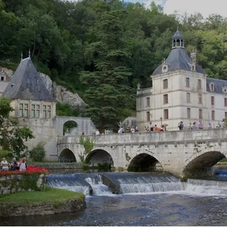 Jolie Au Coeur De Ribérac, Wifi Gratuite
